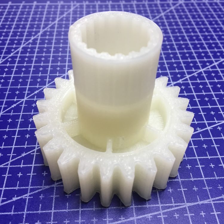 3D печать шестерни мясорубки "Гамма-7"