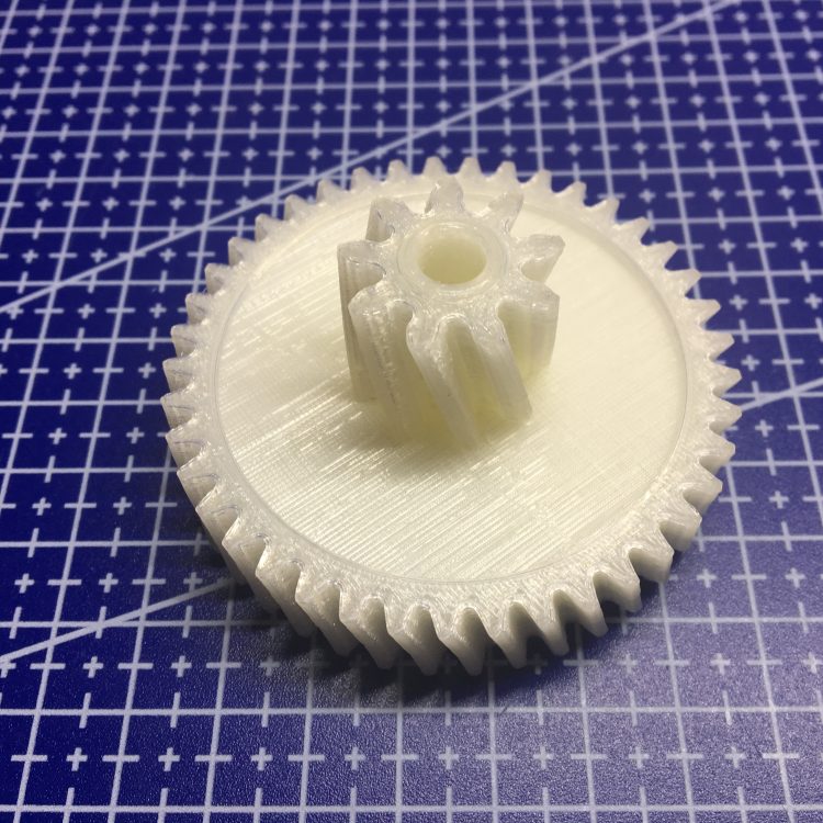 3D печать шестерни редуктора мясорубки Zelmer
