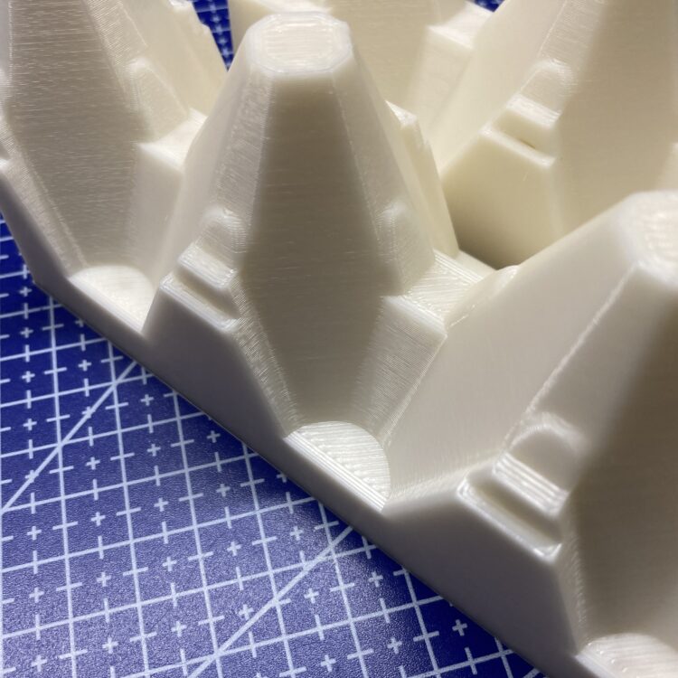 3D печать мастер-модели пресс-формы лотка для яиц