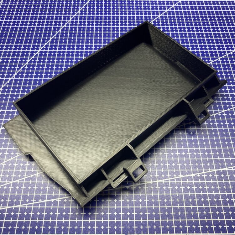 3D печать рамки-переходника автомобильной магнитолы